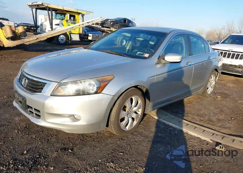 2009 Honda Accord 3.5 Ex-L z USA, uszkodzony, nr VIN 1HGCP36809A025996